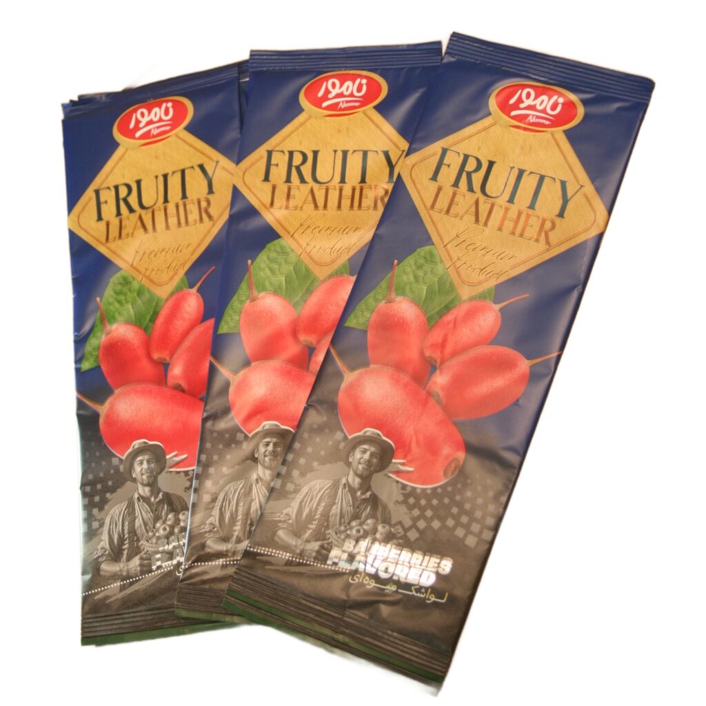 Berberis Lavashak är ett traditionellt fruktsnack gjort av berberisbär som kokas till en puré och sedan torkas till tunna, mjuka ark. Produkten har en intensivt syrlig och fruktig smak med den karakteristiska fräschören från berberis, vilket gör den till ett populärt snacks för dig som gillar syrliga smaker.